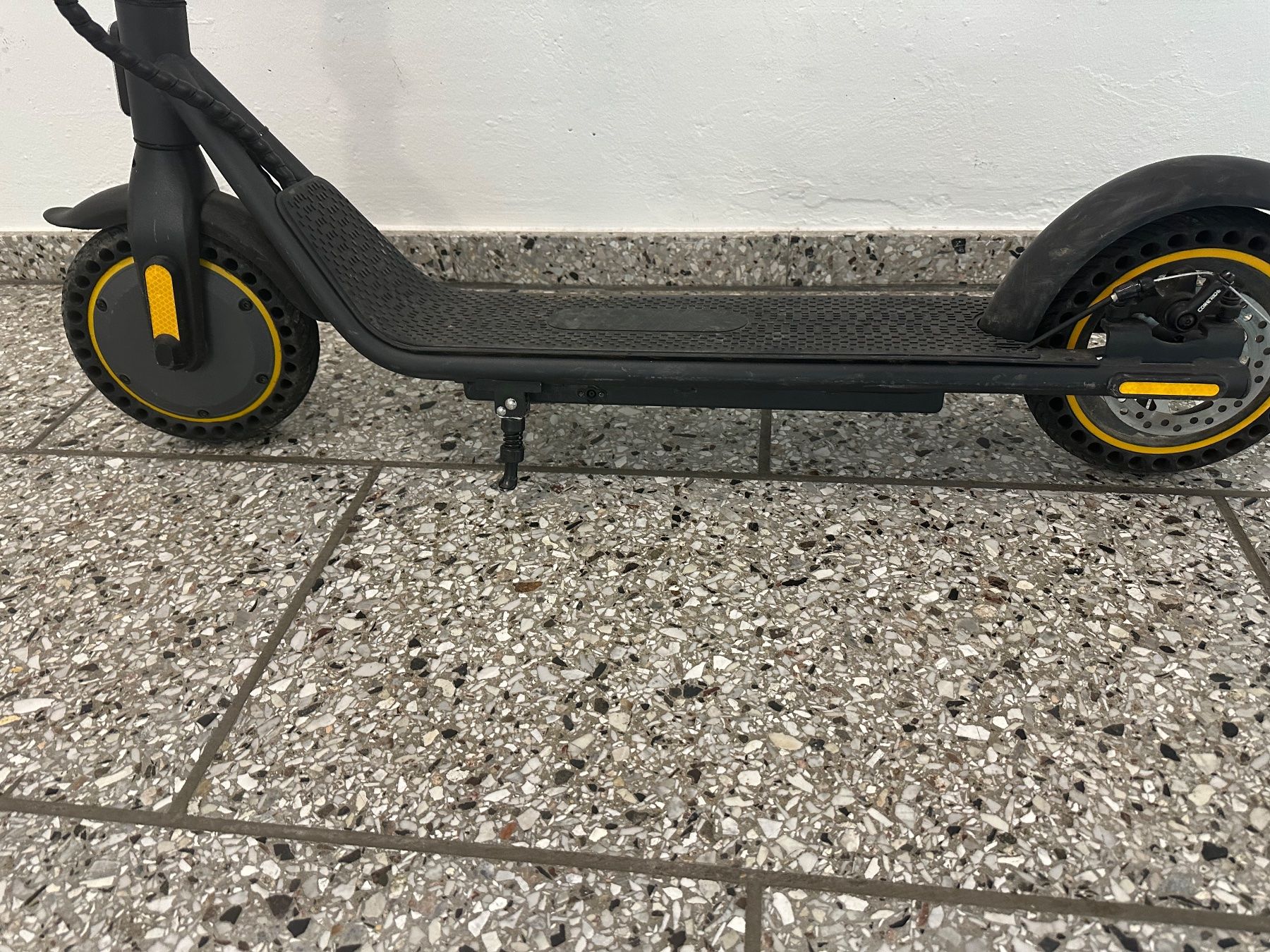 Kickboard: Elektro Tretroller GO – Usato da Liestal venduto da FuV01 7