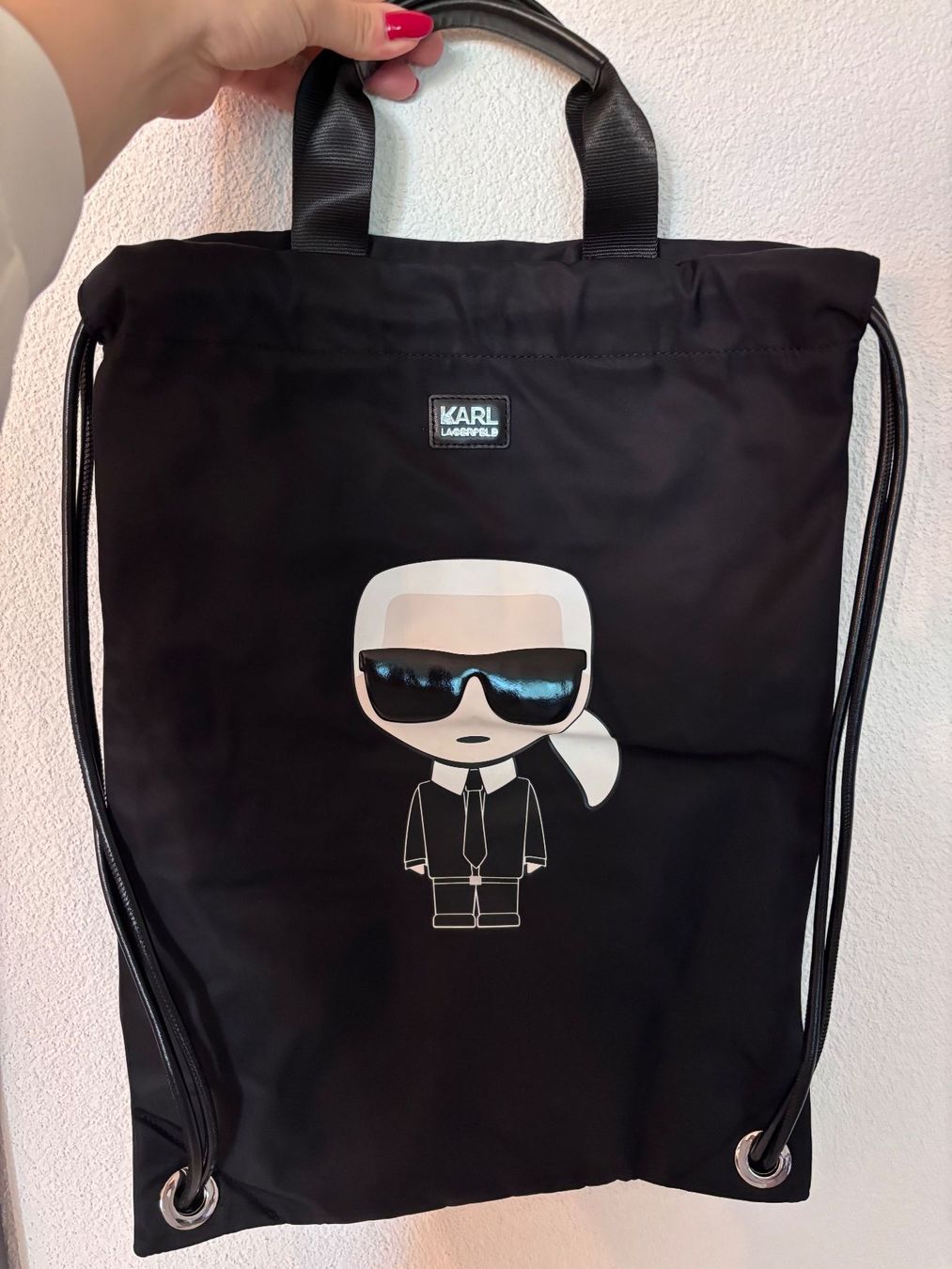 Karl Lagerfeld Zaini: Karl Lagerfeld Sportrucksack – Usato da Wetzikon ZH venduto da Deba26