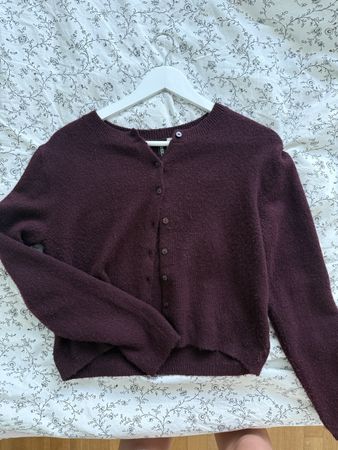 Strickjacke bordeauxrot