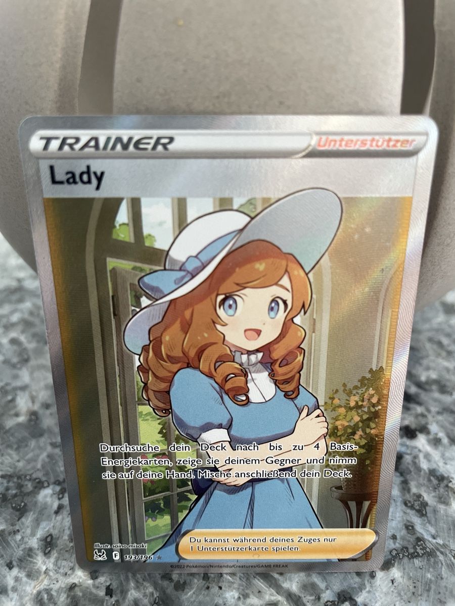 Pokémon Cartes à collectionner: Pokemon Lady – D'occasion à Ueberstorf par Vmirco