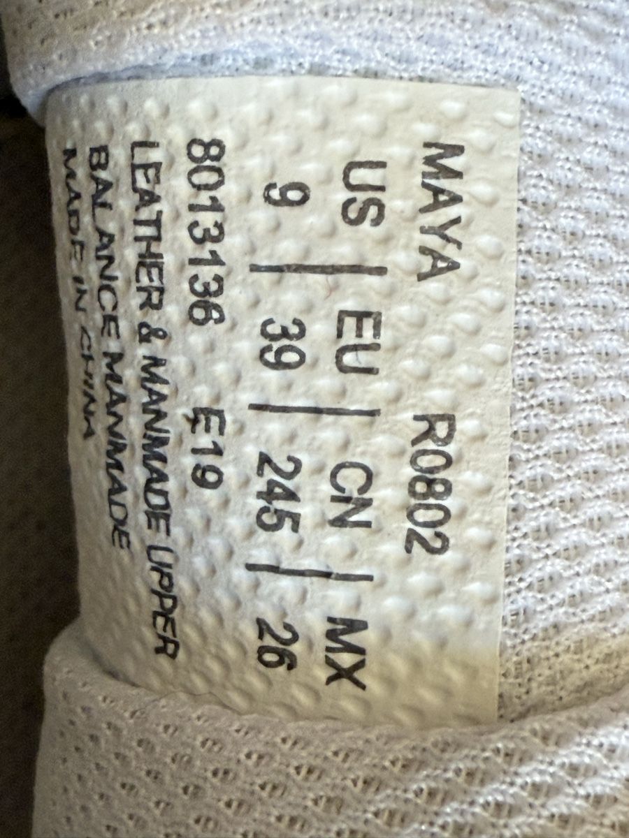 Calvin Klein Scarpe da donna: Baskets blanc/beige Calvin Klein, p.39 – Usato da Tavannes venduto da Thriftshop 5