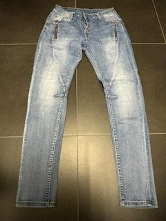 Jeans L