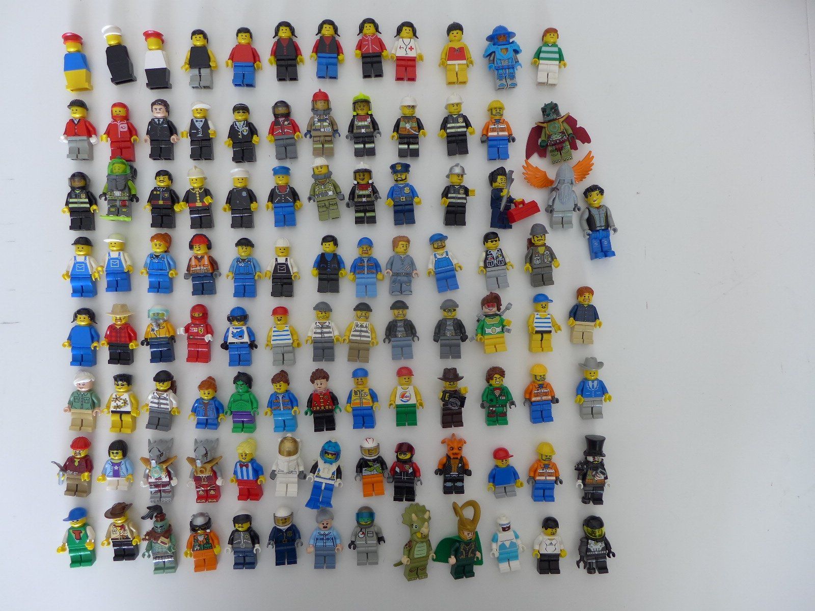 Lego Statuette: Lego Mini Figuren – Usato da Laupen ZH venduto da spardonald007