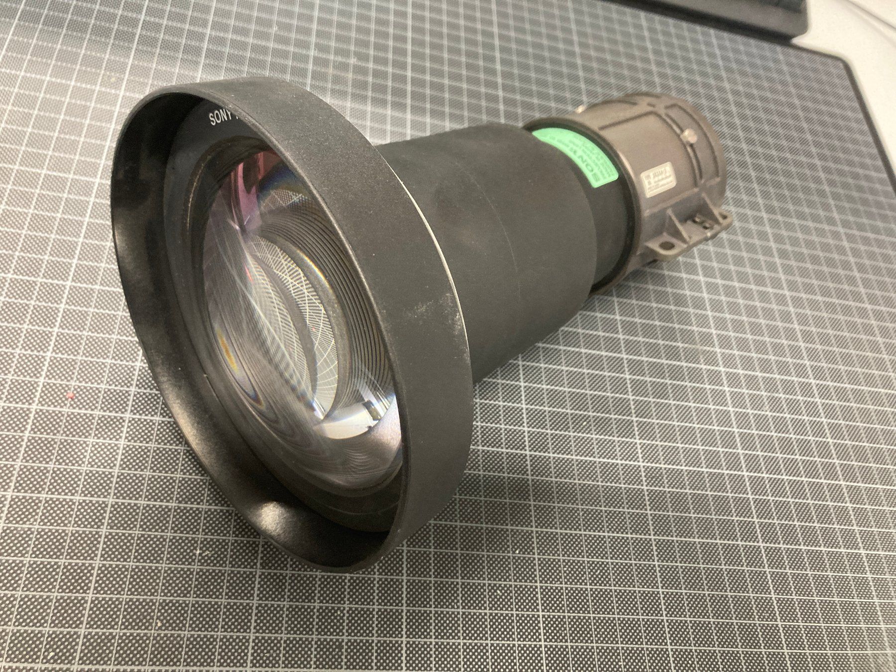 Sony Objektive: Sony Objektiv VPLL-FM21 (SE28A-2) – Gebraucht aus Zürich von aredhelfingolfin