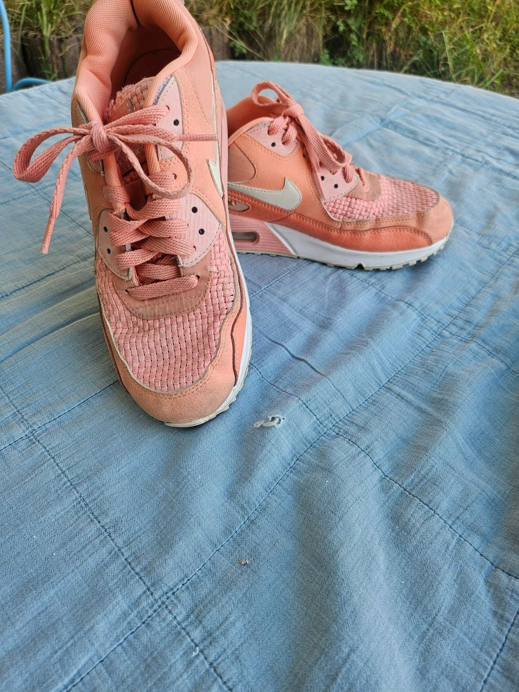 Nike Scarpe da donna: Nike Air Max- wunderbare Farbe – Usato da Triesen venduto da Teddyeddy 1