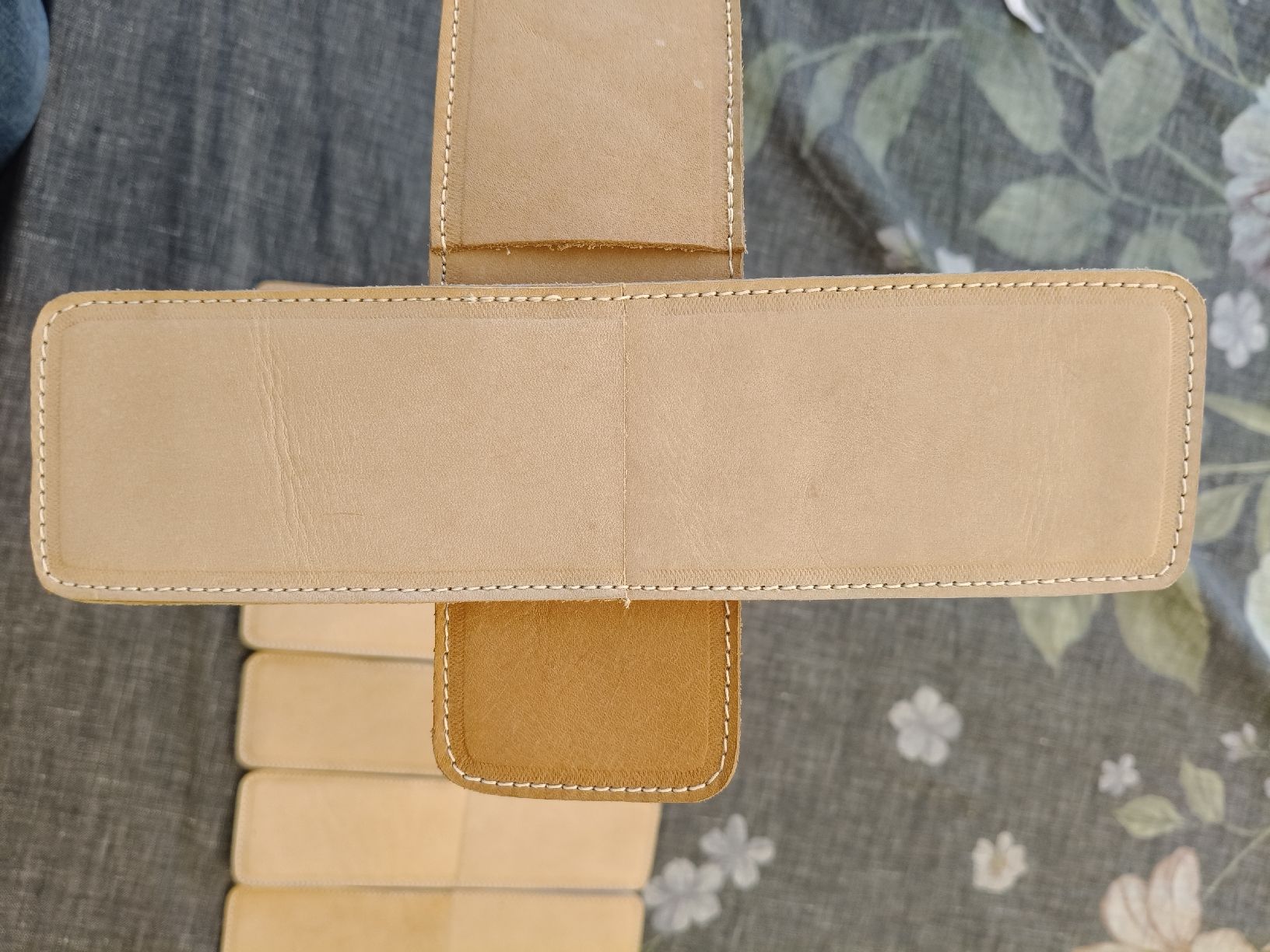 Ferramenta: Echte Leather strips for craft, 8 pieces, 24 cm long – Nuovo (secondo la descrizione) da Zürich venduto da sha_vw65 1