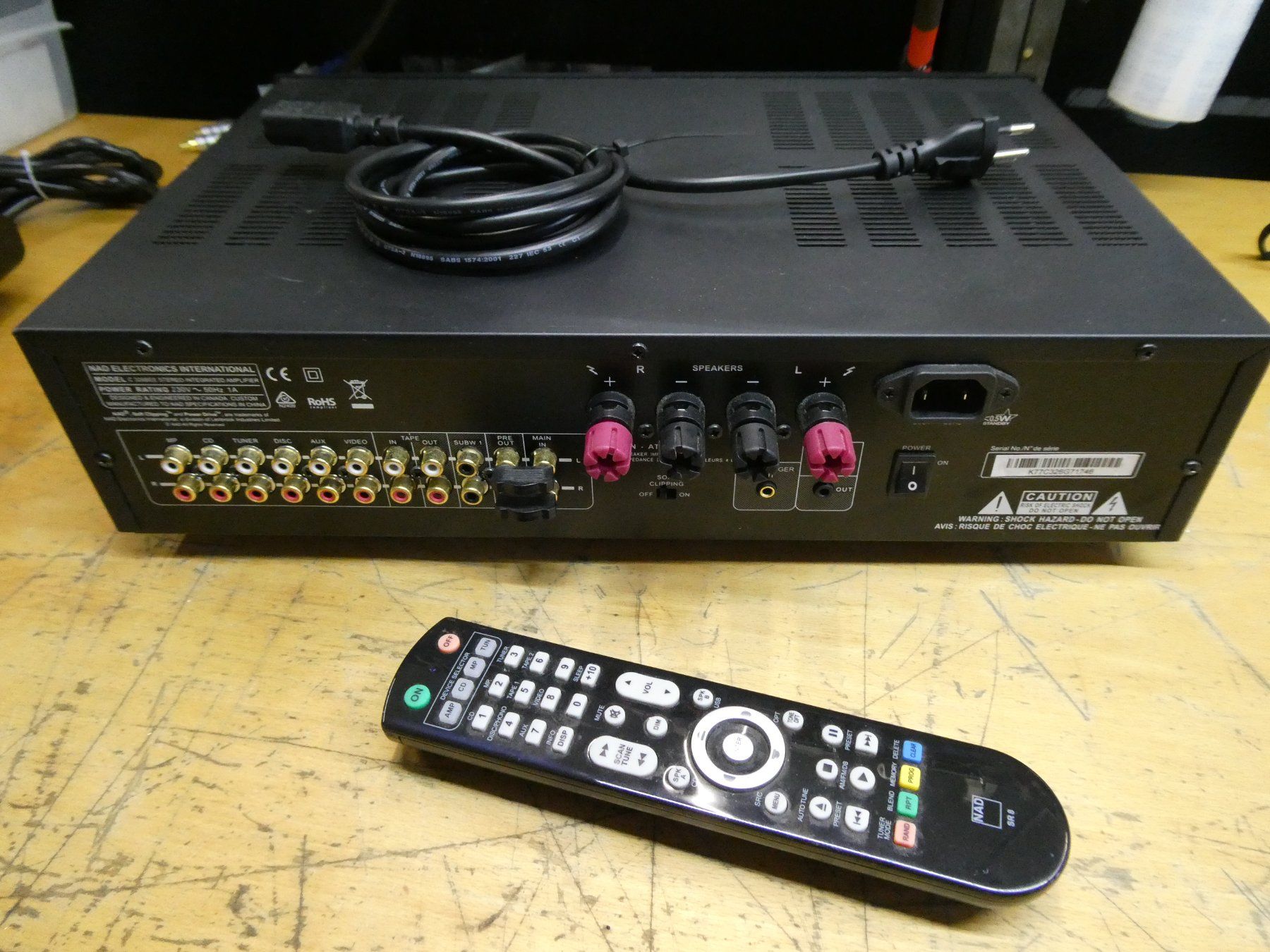 Nad Amplificatori: Amplificateur NAD C 326BEE noir avec télécommande – Usato da Etagnières venduto da emmaus.electro 6
