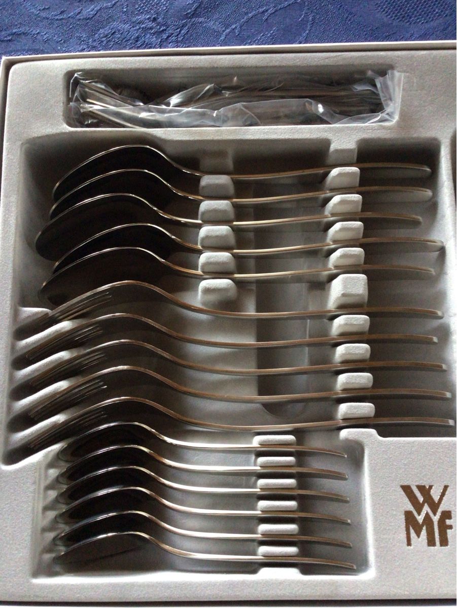 WMF Set di posate: WMF Tafelbesteck 24-Teilig Cromargan – Nuovo e nell'imballaggio originale da Oftringen venduto da anbara 1