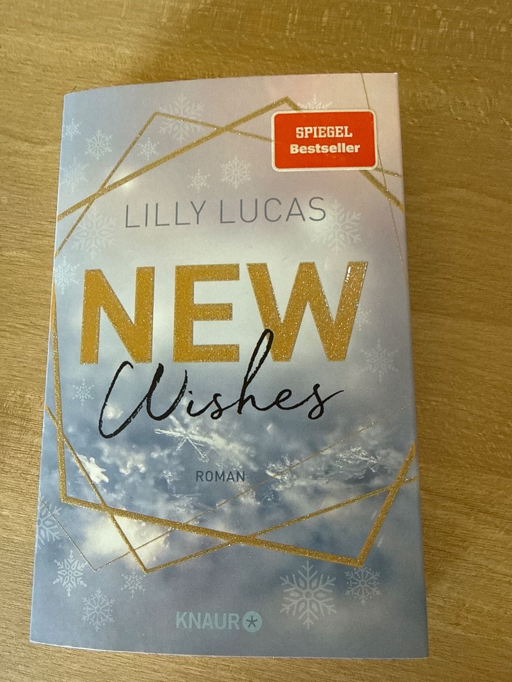Libri: Lilly Lucas-New Wishes – Usato da Oetwil am See venduto da clobi