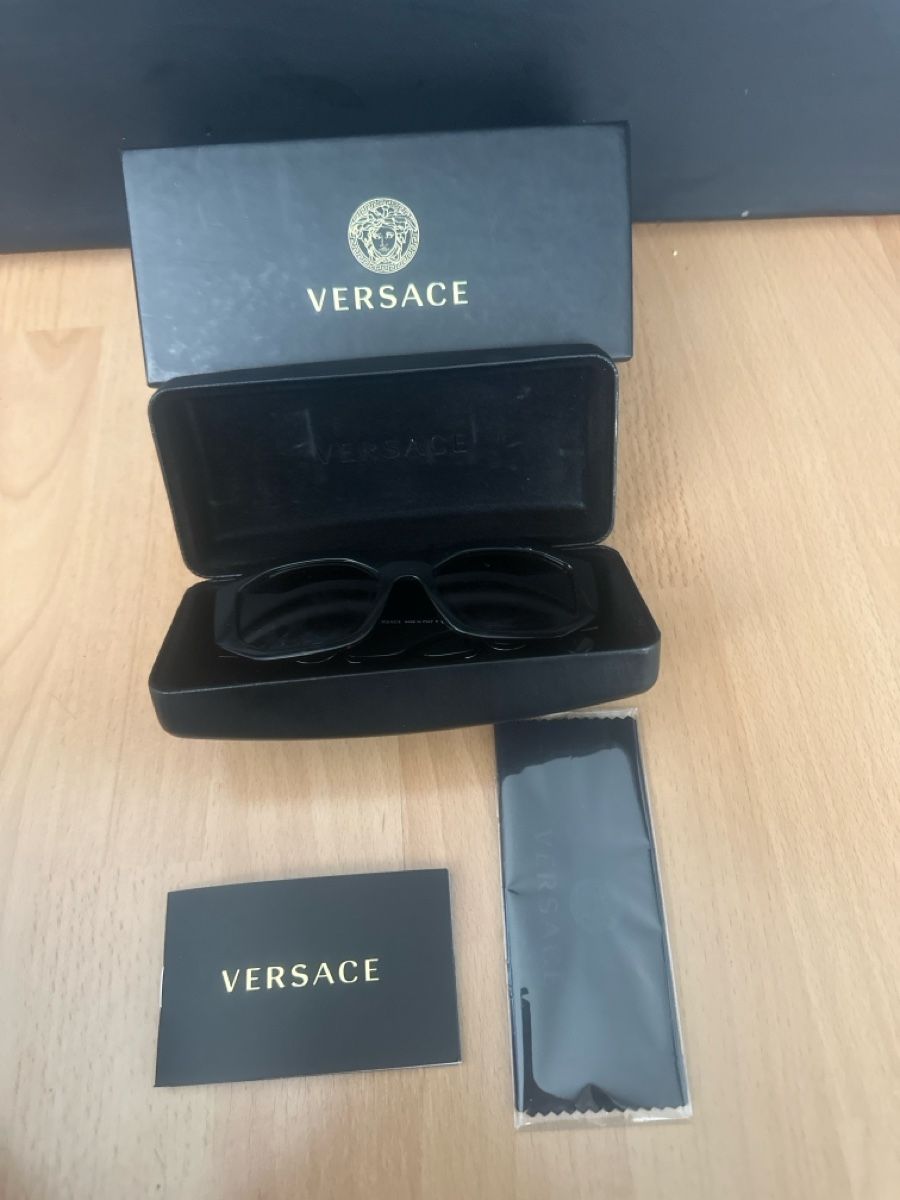 Versace Occhiali & Lenti: Original Versace Sonnenbrille – Nuovo (secondo la descrizione) da Oberglatt ZH venduto da benedita871682