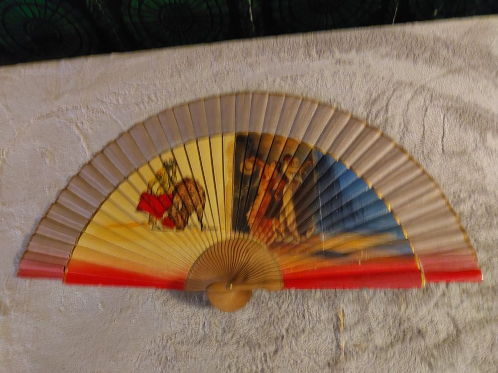 Alter Spanischer Fächer Handfächer Holz fürs Sammler (Gebraucht) in ...