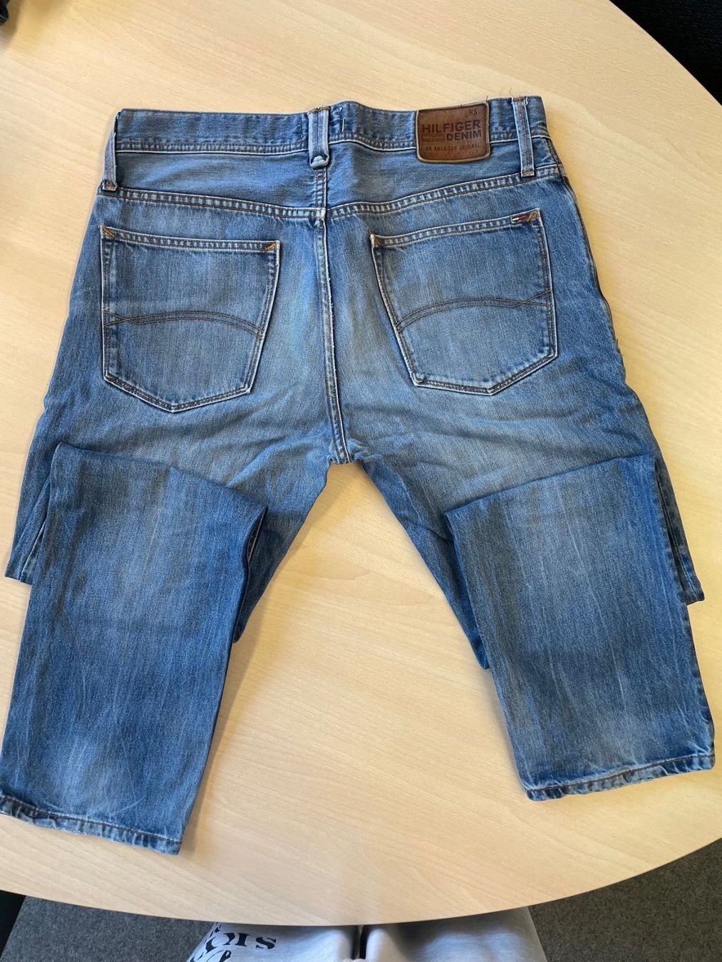 Jeans: Hilfiger Denim   W34  L32 – Usato da Tagelswangen venduto da lejore 2