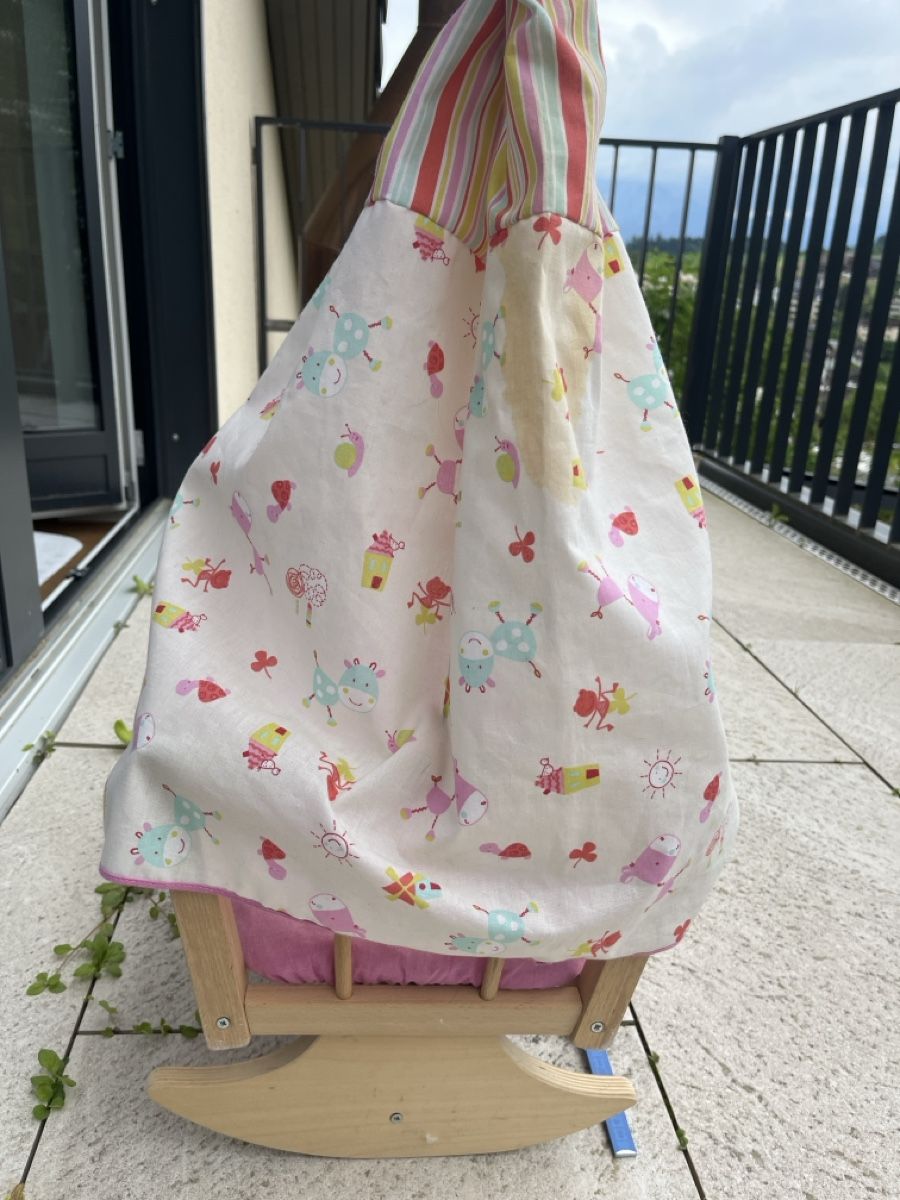 Giocattoli: Puppenbett, Holz, Wiege – Usato da Adligenswil venduto da sakura15 4