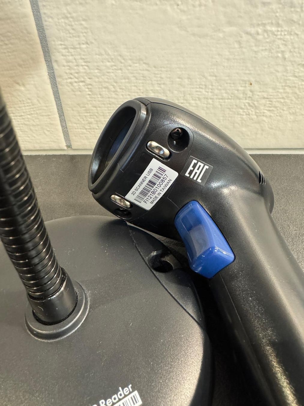 Scanneurs: SWISS QR READER - Elcode Lecteur de QR suisse – D'occasion à Courgenay par Hobo_Jack 4