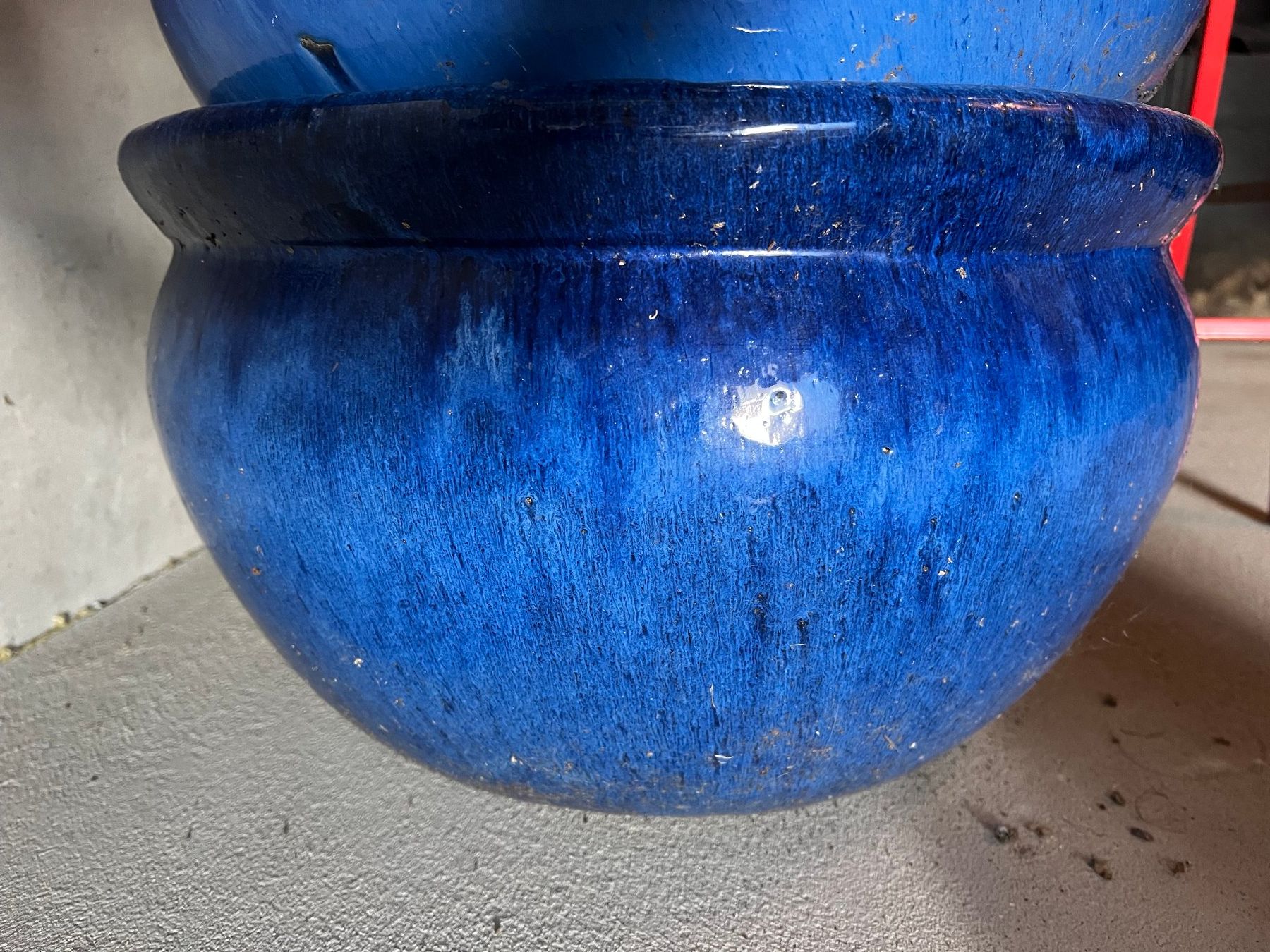 Blumentöpfe: 2 Blaue Keramik Pflanzentöpfe, Übertopf Garten – Gebraucht aus Rheinfelden von  1