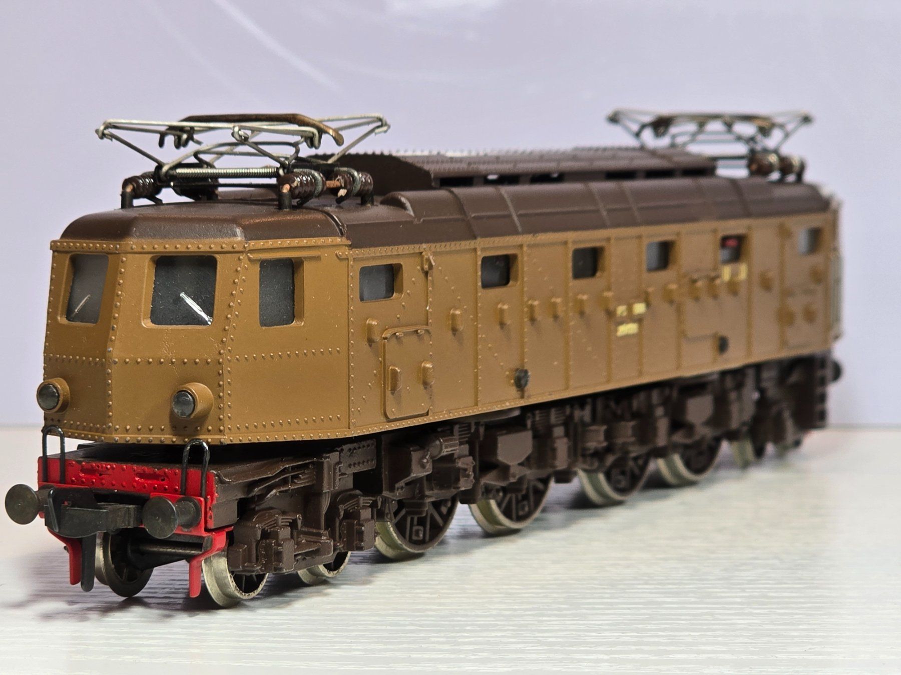 Fleischmann Trains électriques: Fleischmann, 1339, E 428, braun, FS, Guss, Vitrine – Neuf (Voir description) à Kloten par Nicola2 5