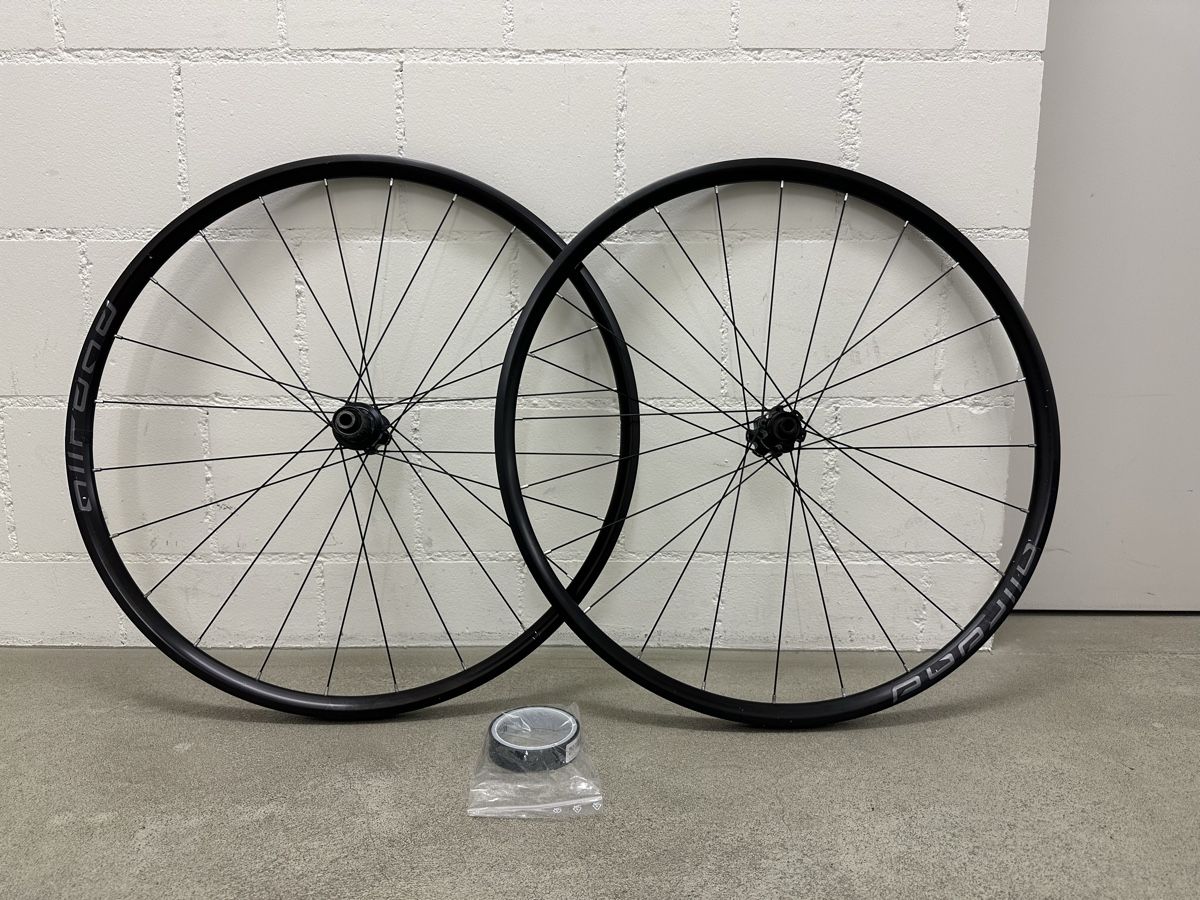 Cerchioni: Mavic Allroad Disc Laufradsatz – Usato da Baden venduto da bruttototal