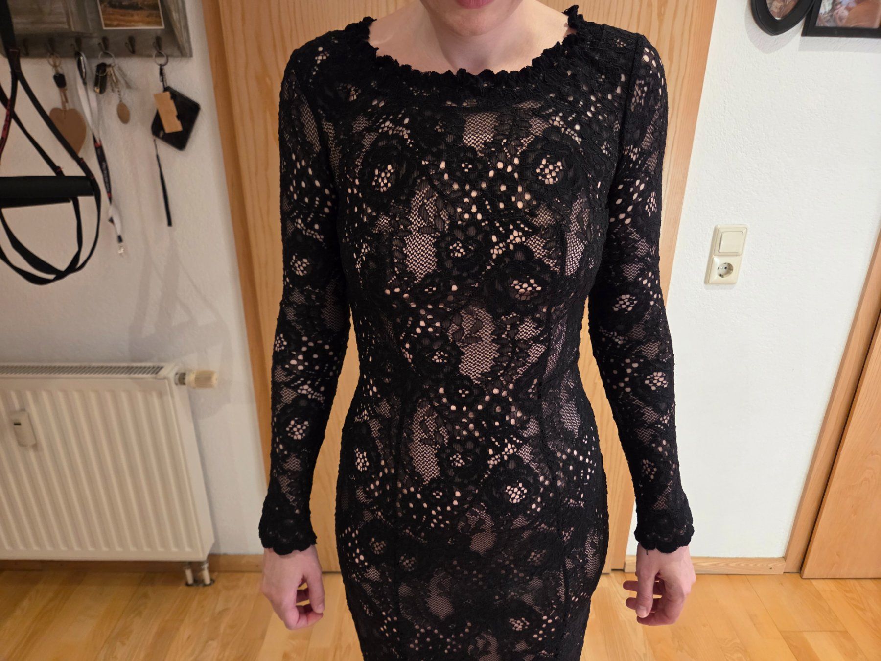 Vestiti: Abendkleid Handgeschneidert Gr 36 – Usato da Basel venduto da olivier84 1