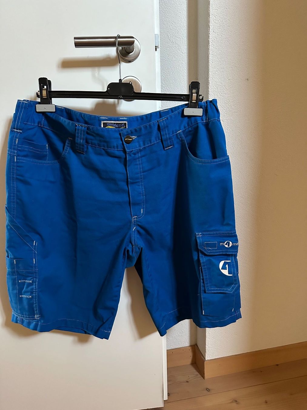 Wikland Pantaloni: Wikland Arbeits Shorts – Usato da Mettmenstetten venduto da juheco