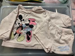 Süsses Sommer Set: Mickey Mouse Pullover & Shorts, Gr. 92/98