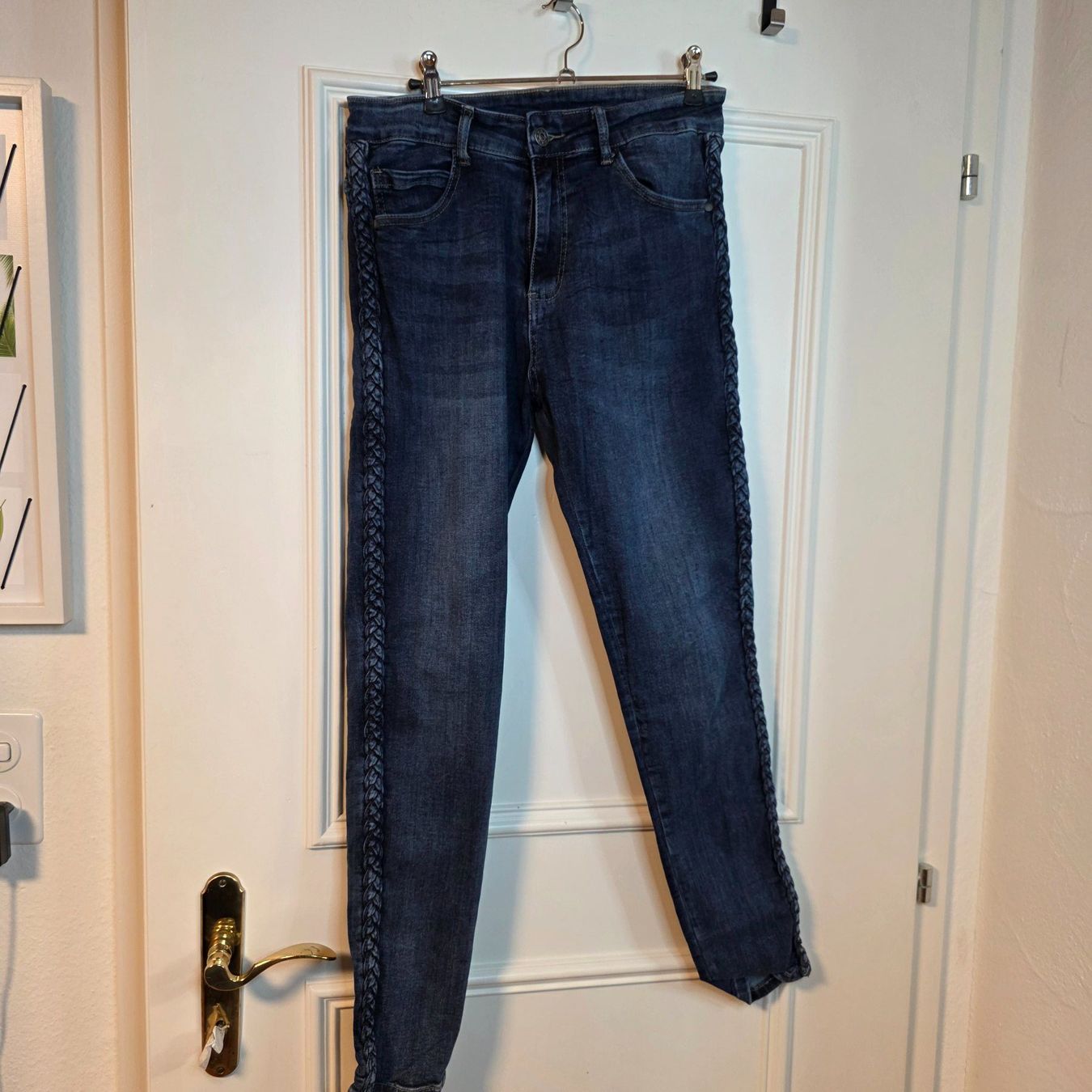 Jeans: Dunkle Jeans mit Flechtdetail – Gr. 38/M – Usato da Wald ZH venduto da CapLux 7