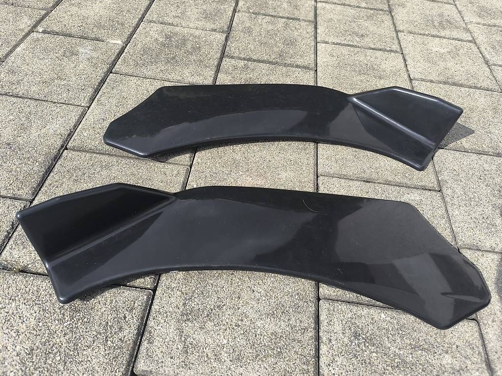 Toutes les pièces auto: Frontspoiler  – D'occasion à Altstätten SG par jos-54 1