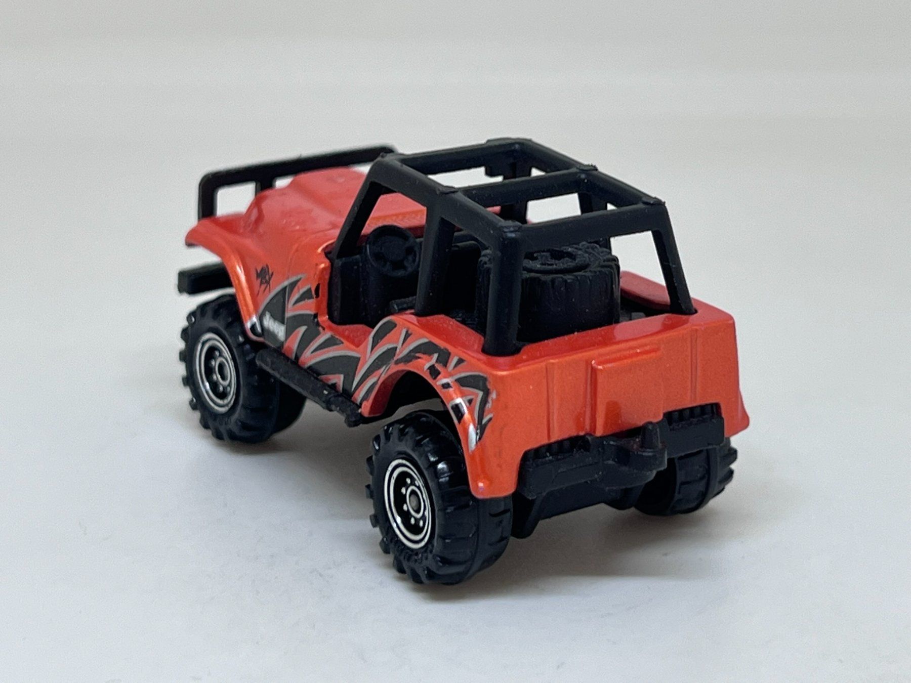 Matchbox Voitures modèles: Matchbox Jeep 4x4 #245 – D'occasion à Wildegg par LaaBoutique 2