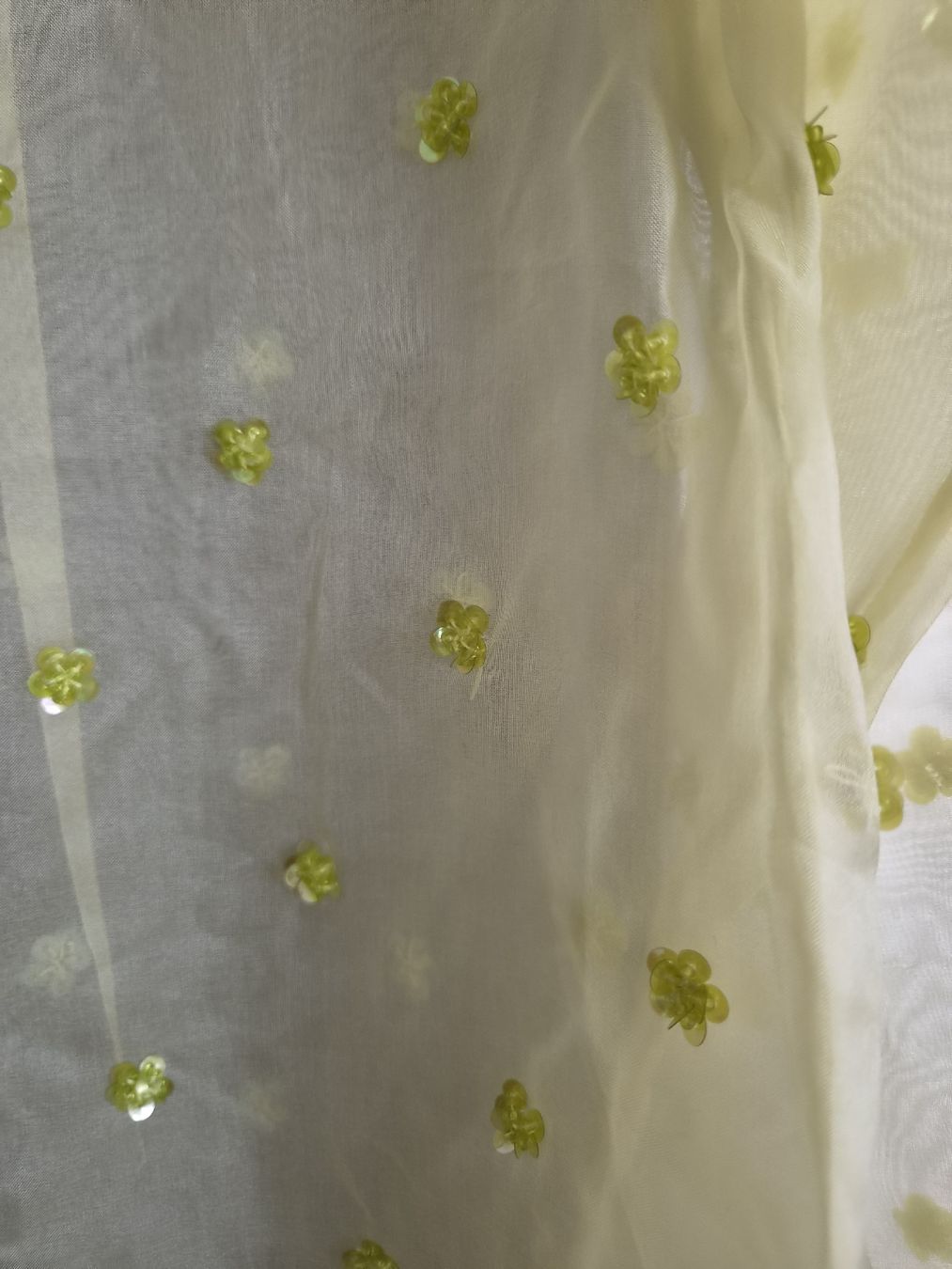 Alba Moda Chemisiers: Alba Moda Seidenbluse Gr. 46 – D'occasion à Frenkendorf par Moon111 1
