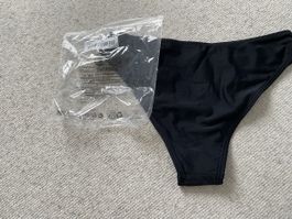 Neu+ungetragen Bikini Hose 38 schwarz