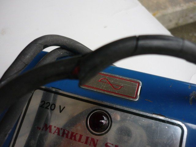 Märklin Modellini di ferrovie: Märklin Super Transformator, 220V Modelleisenbahn – Difettoso da Belp venduto da Polexli 2