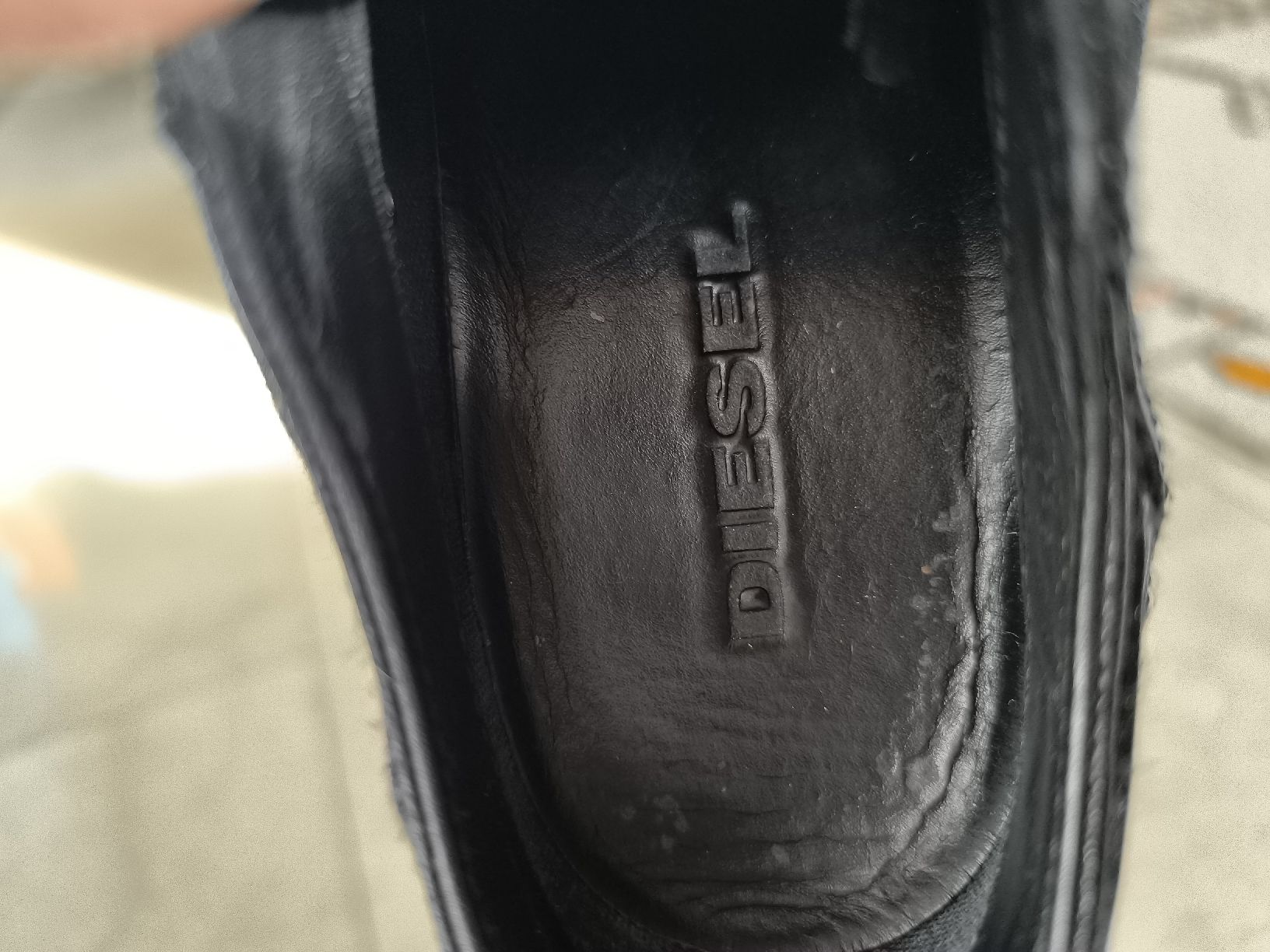 Diesel Damenschuhe: Diesel baskets cuir noir, taille 38 – Gebraucht aus Courtion von Llp02 4