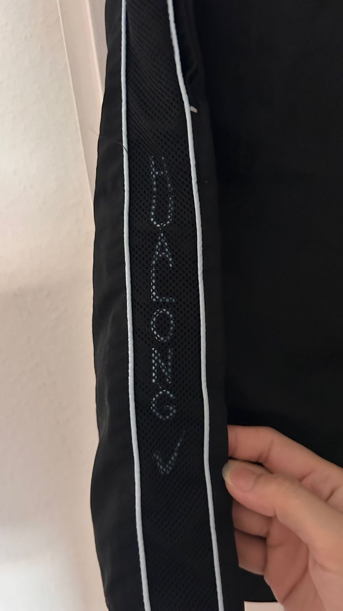 Pantaloni: Shorts black with white trim men's size M – Usato da Genève venduto da Noemie.wrmsi 2