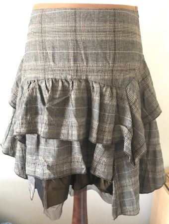 Italian checked ruffle skirt with taffeta detail S