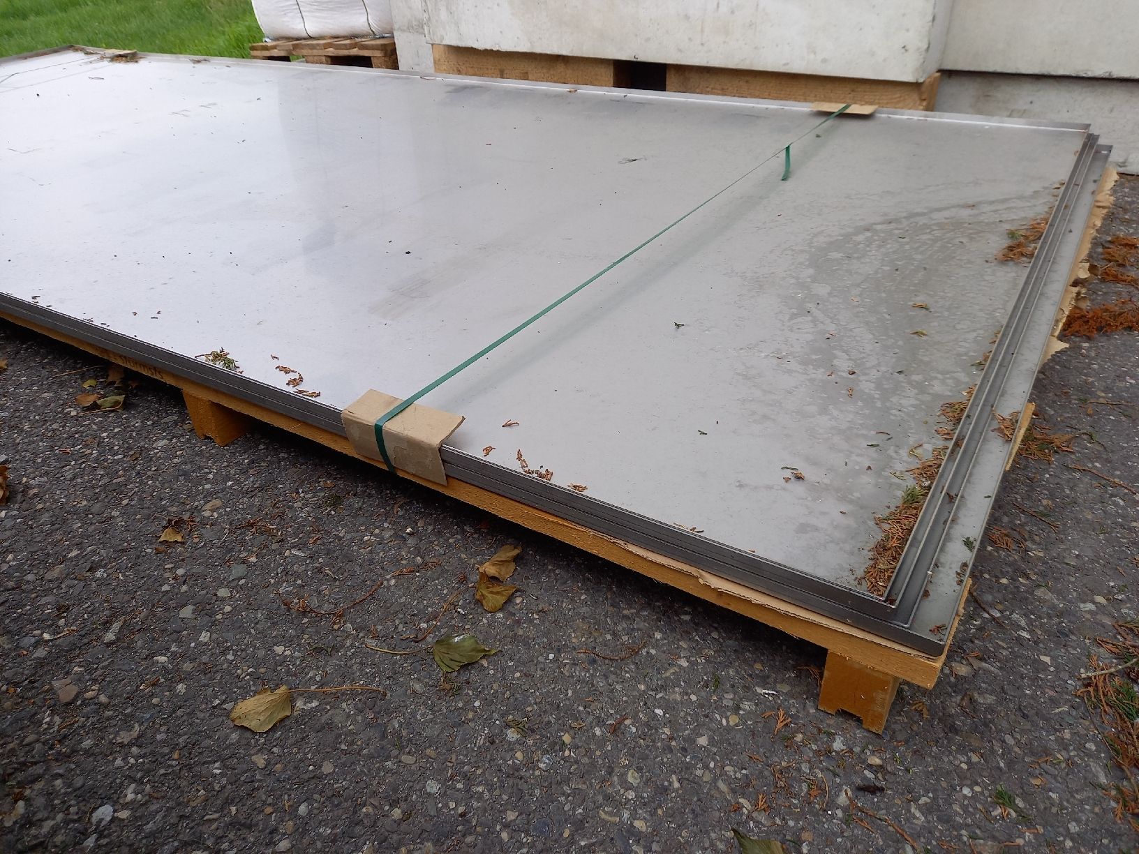 Rivestimenti per pavimenti: Inox Blechwannen – Usato da Oberdorf SO venduto da miso33 1