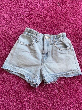 Kurze Hosen Mädchen Zara Gr. 116