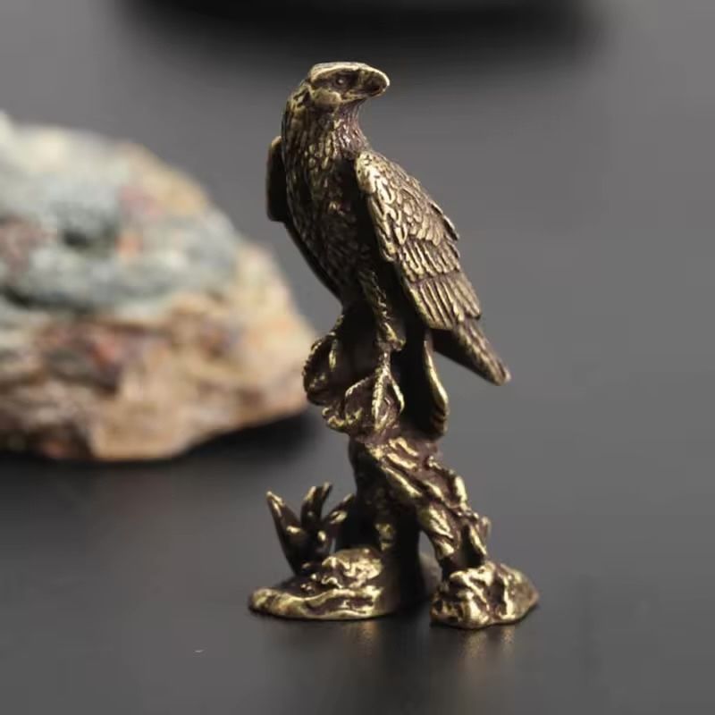 Statuette: Adler Figur Kupfer klein & neu – Nuovo e nell'imballaggio originale da Zürich venduto da Gamecards 3