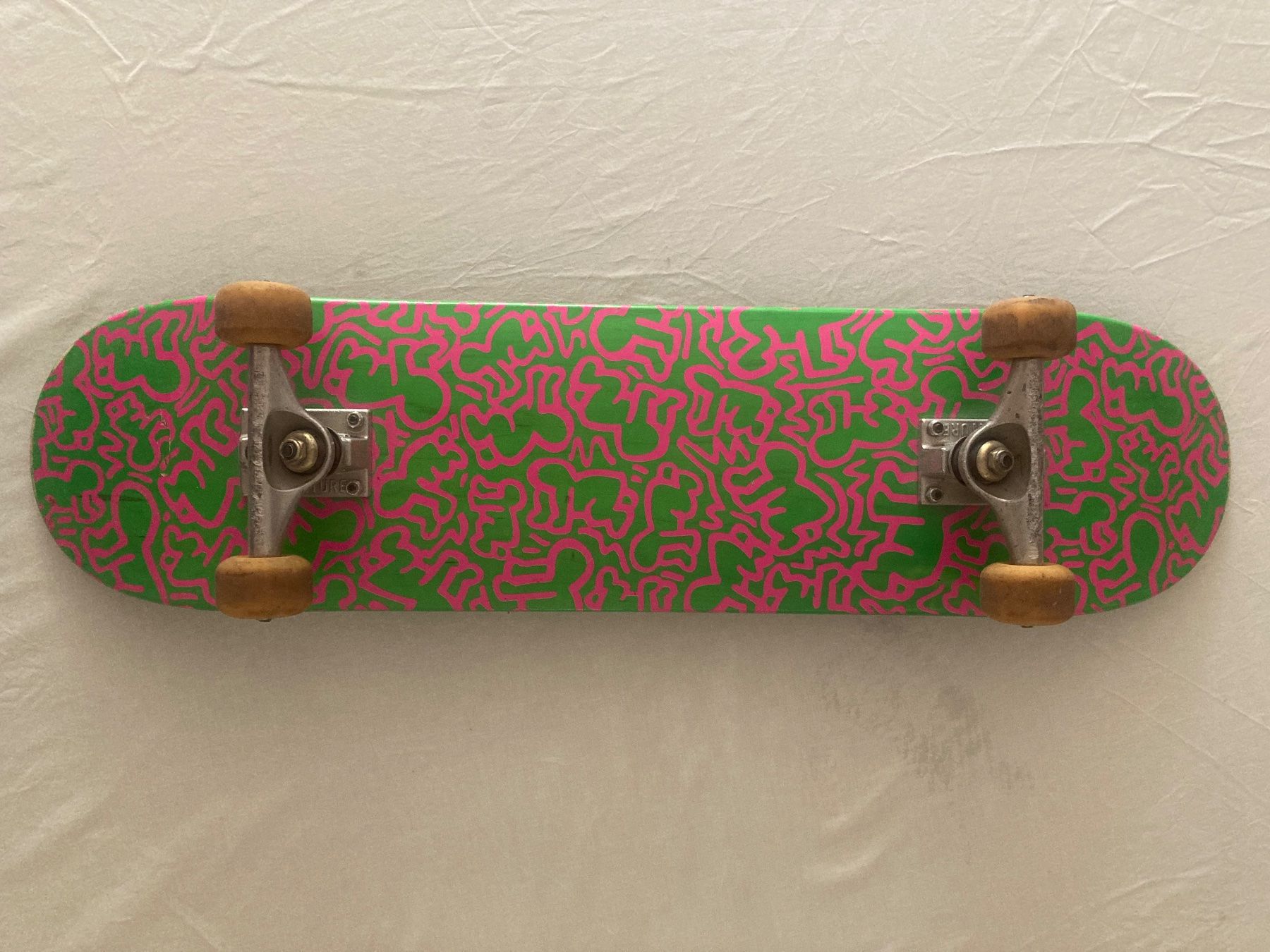 Skateboards: Keith Haring x Alien Workshop Skateboard Deck – D'occasion à Genève par Patchmaster