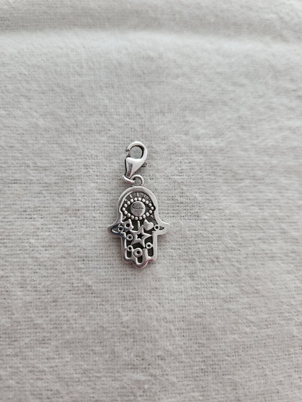 Thomas Sabo Anhänger: Thomas Sabo Charm Hand Fatima  – Gebraucht aus Bern von Sabulise 1