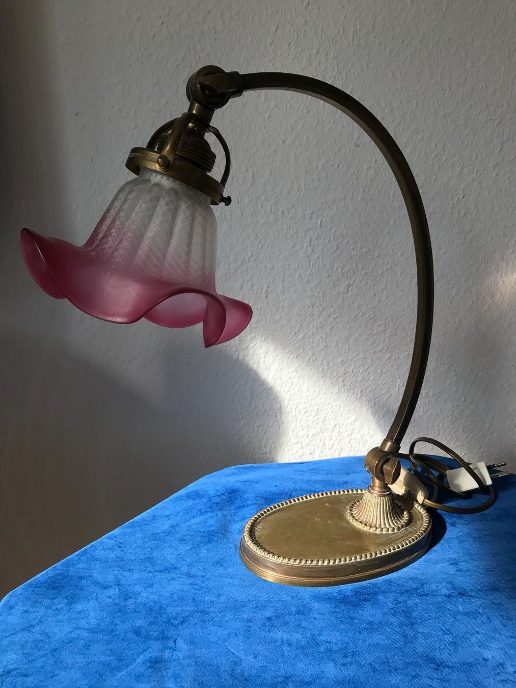 Lampen: Antik Tischlampe mit schöne Glasschirm – Gebraucht aus Zürich von Artnuvo 4