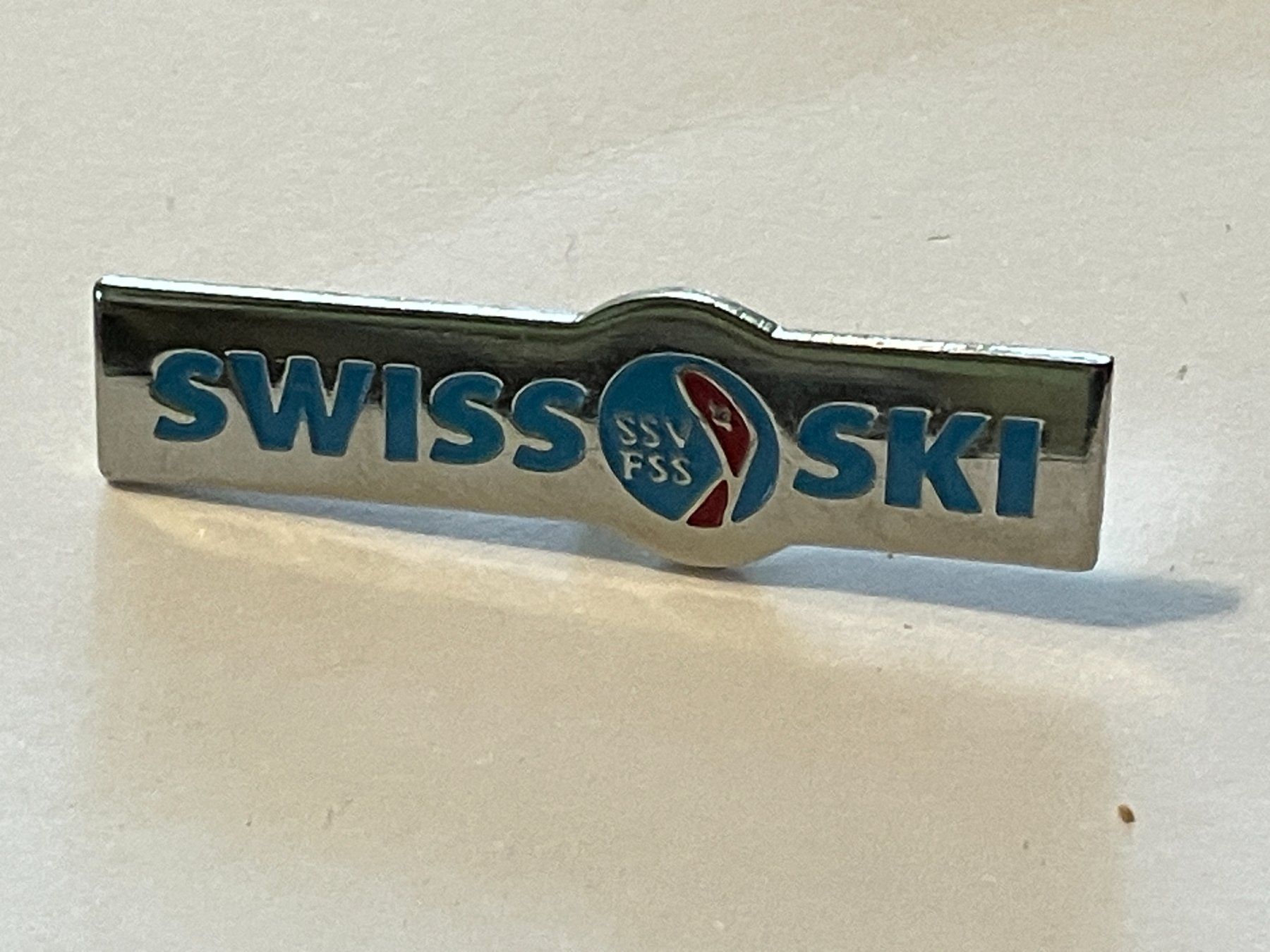 Placchette & Badge: 1 Pin Swiss Ski SSV FSS – Usato da Basel venduto da djwwpp