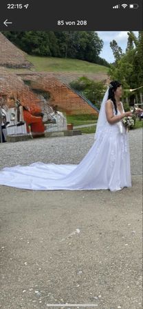 Hochzeitskleid