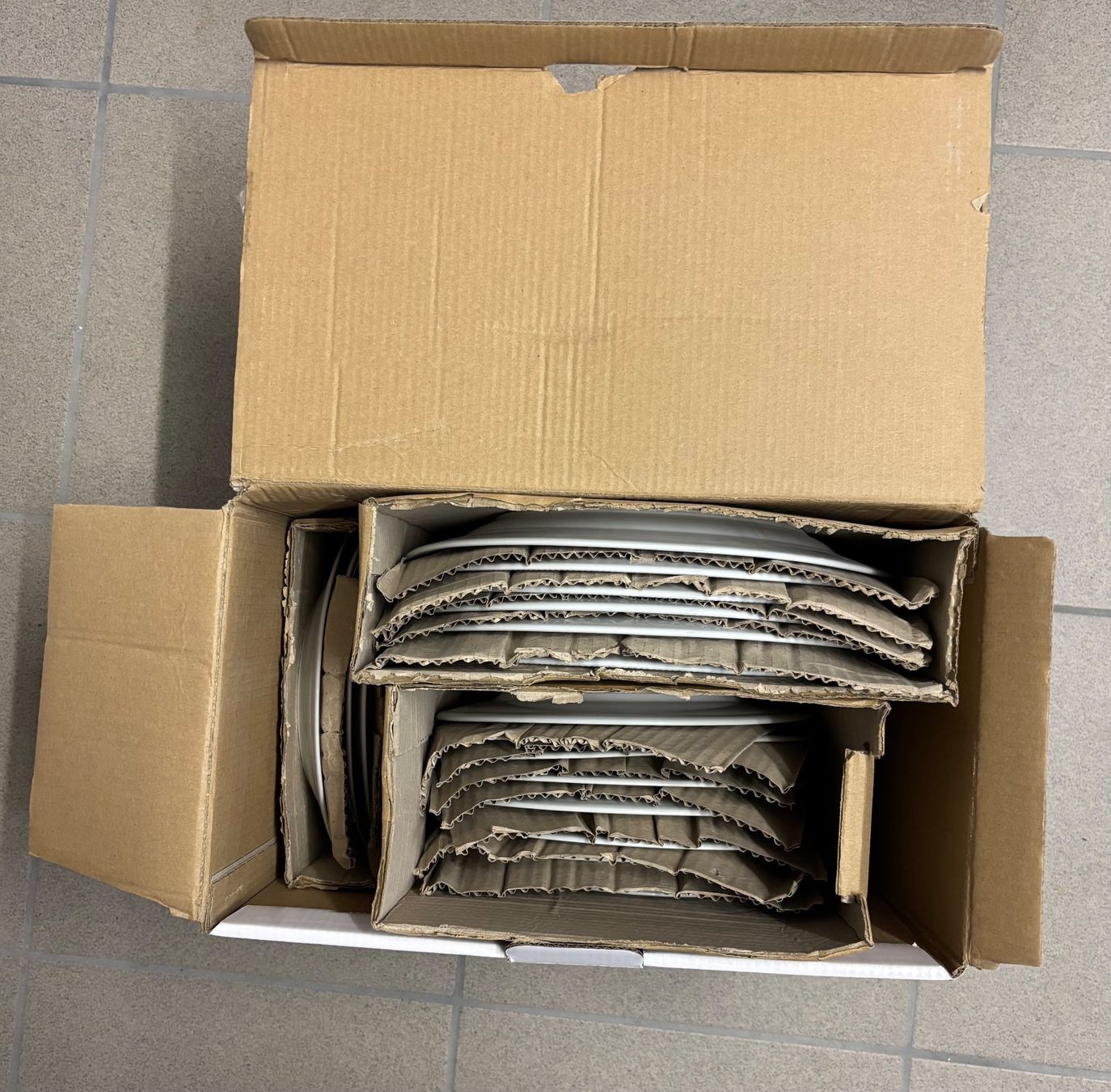 Set di piatti: Geschirrset RIMO Keramik – Nuovo (secondo la descrizione) da Obergösgen venduto da File75 1