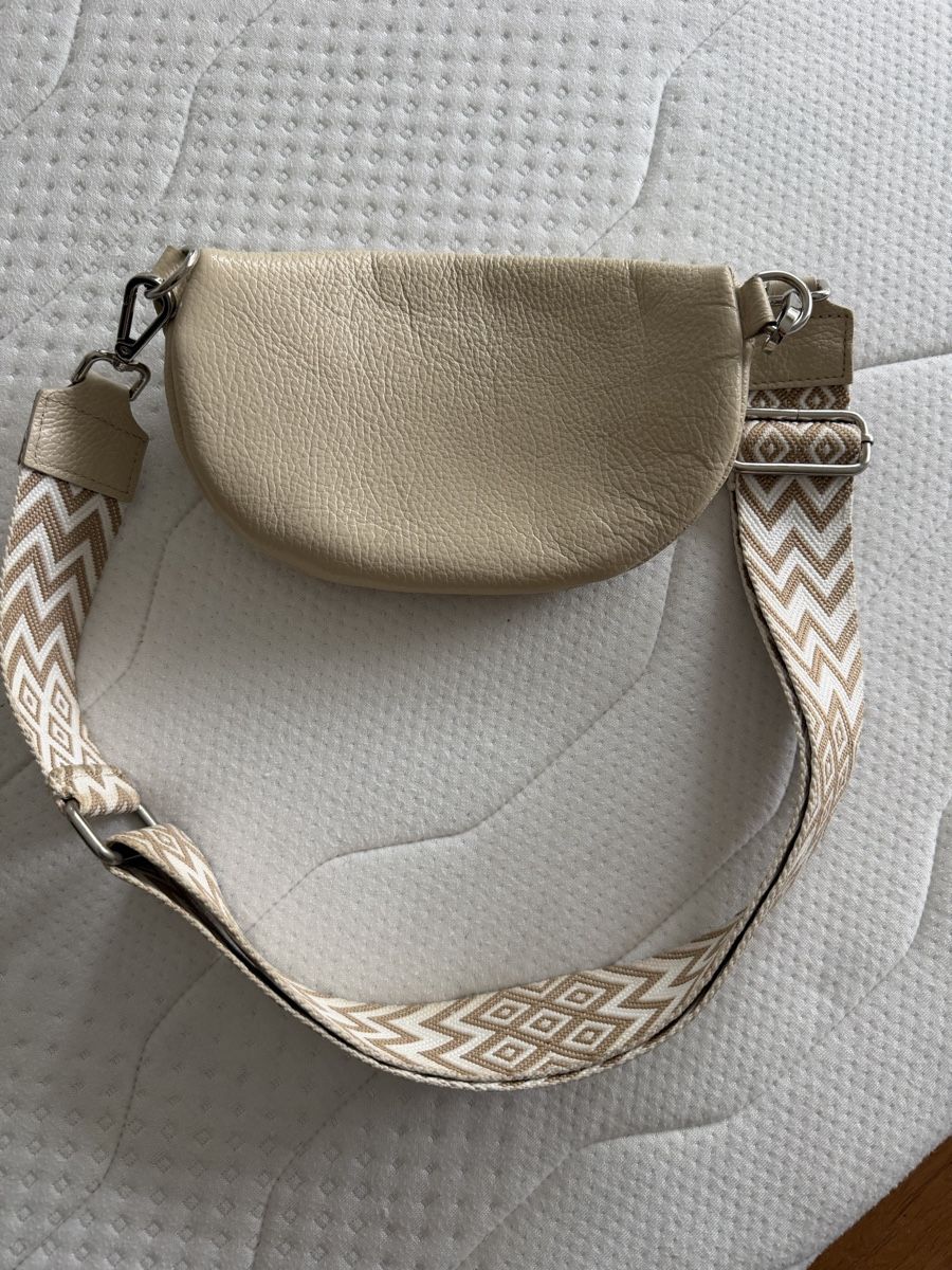 Borse da donna: Bauchtasche Beige Leder – Usato da Langwiesen venduto da TinaB93 1