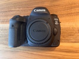 Canon EOS 5D Mark IV mit nur 7320 Auslösungen