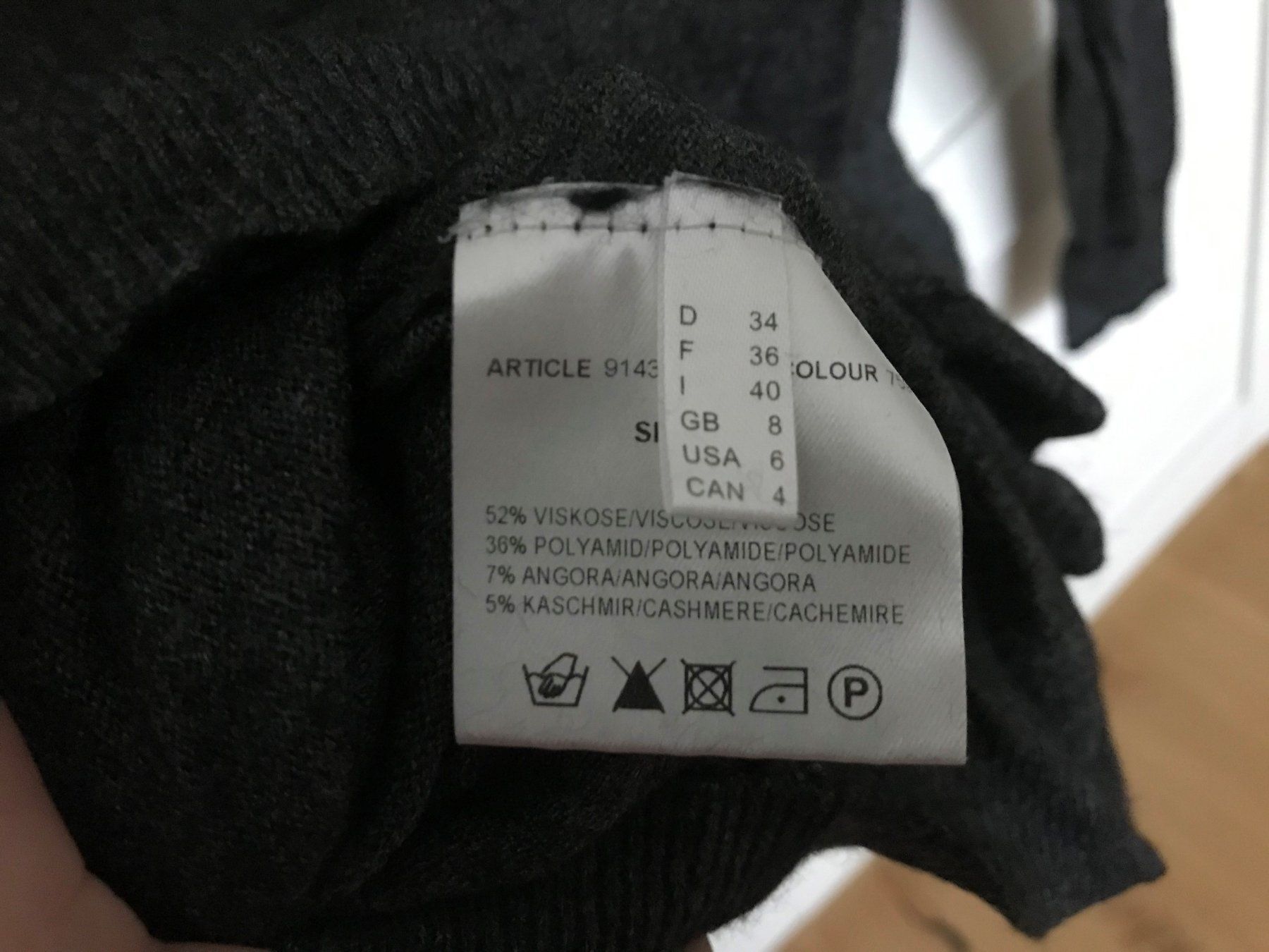 Pullover & Sweatshirts: More & More: Dunkelgraues Twinset, Gr.34 – Gebraucht aus Zürich von LisM. 9