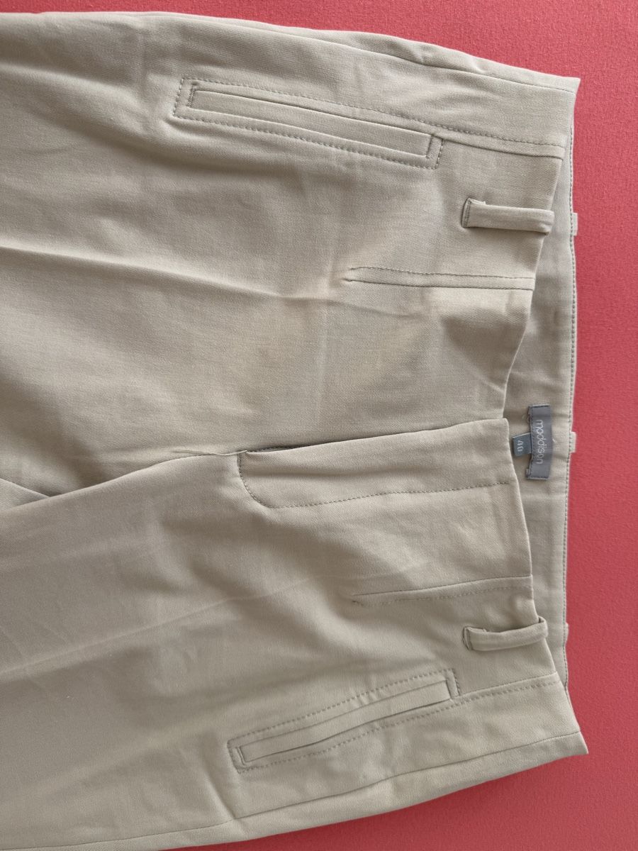 Hosen: Damen Hose  – Gebraucht aus Winterthur von Montreal63 3