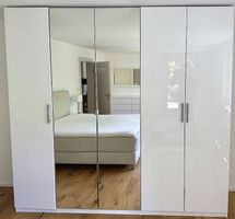 IKEA PAX Kleiderschrank Hochglanz Weiss + Spiegel + LED