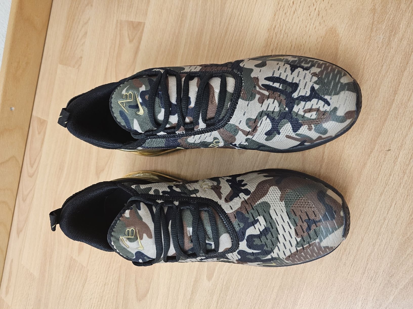 Nike Scarpe da uomo: Nike Air Max 270 Grösse 44.5 – Nuovo e nell'imballaggio originale da Wettingen venduto da mvilen 1