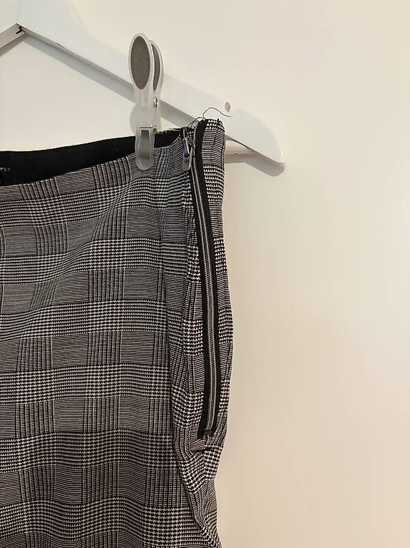 Hosen: Schicke Hose aus Stoff – Gebraucht aus Muri AG von mar_svd7 2