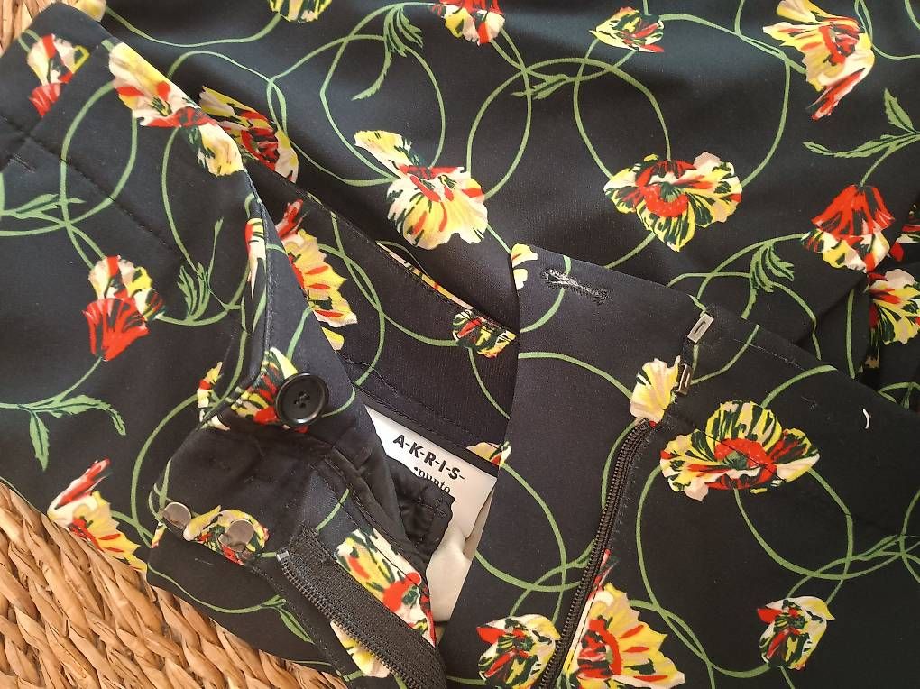 Akris Pantaloni: Akris spezielle Hose – Usato da Zürich venduto da Melianea 3